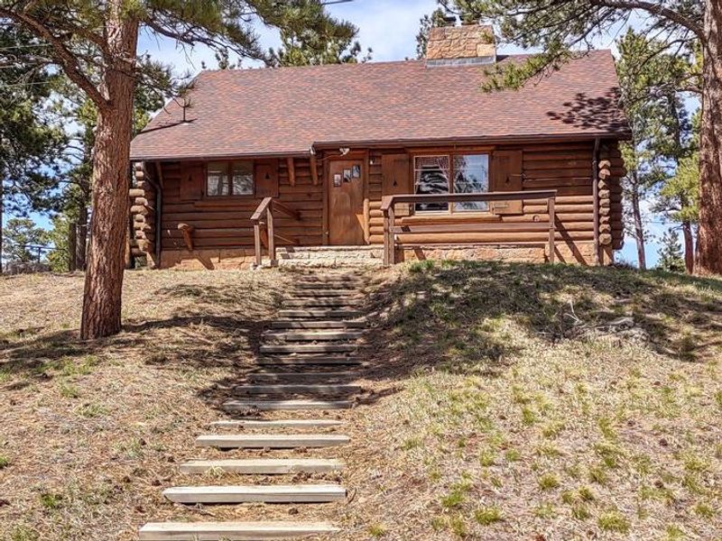 Redfeather Assistant Ranger Cabin