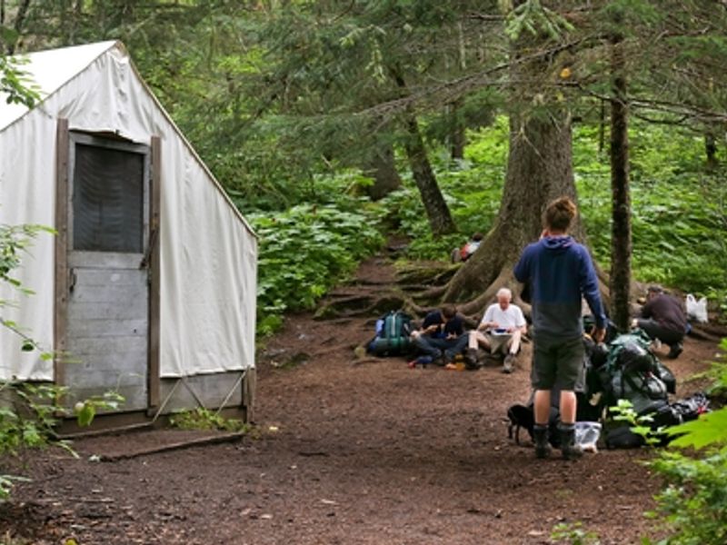 Hikers taking a break at Finnegan's Point