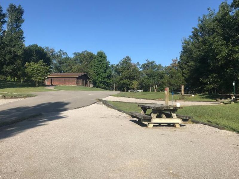 WILLOW GROVE CAMPGROUND 