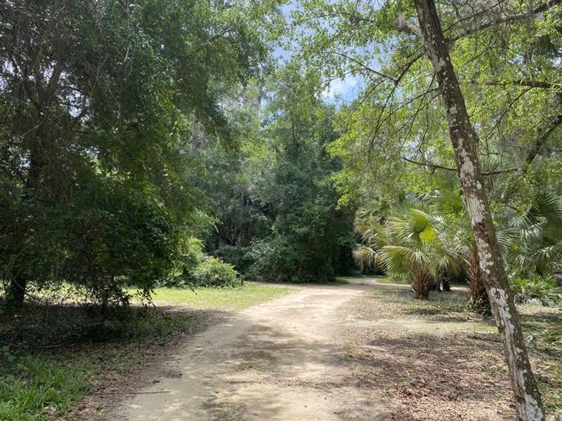 A photo of facility Lake Eaton Campground loop.