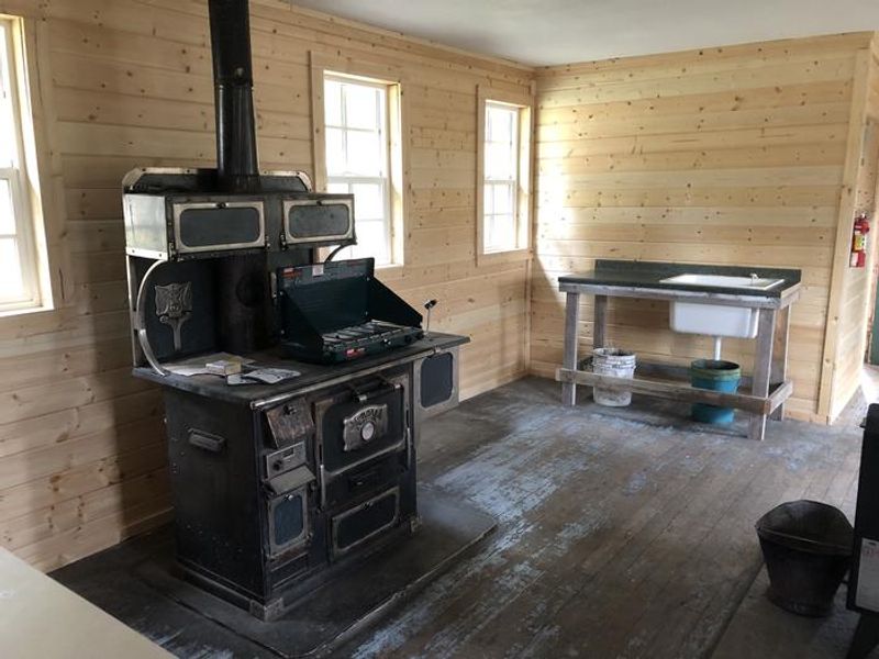 monarch stove and sink