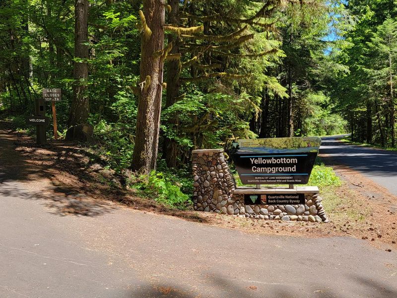Yellowbottom Campground portal sign