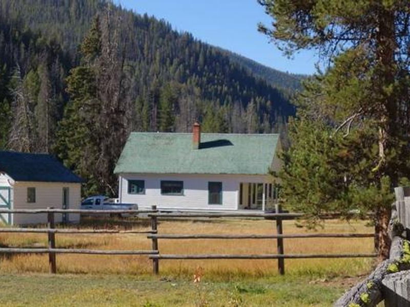 Yellowjacket Guard Station