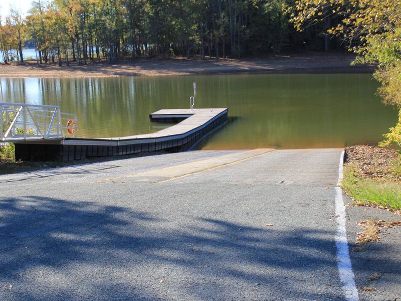 Welcome to Longwood Boat Ramp! The boat ramp is located outside of the campground. Always remember to WEAR YOUR LIFEJACKET!