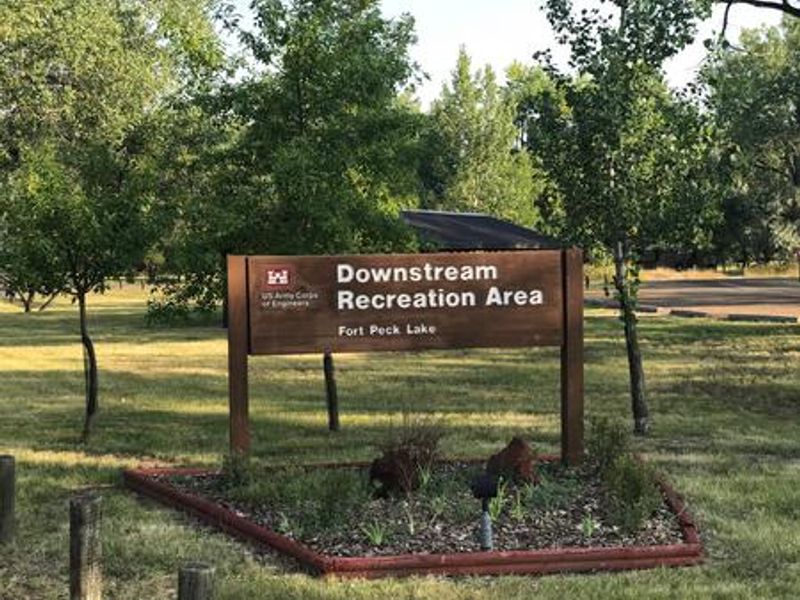 Sign welcoming you to the Downstream Campground.