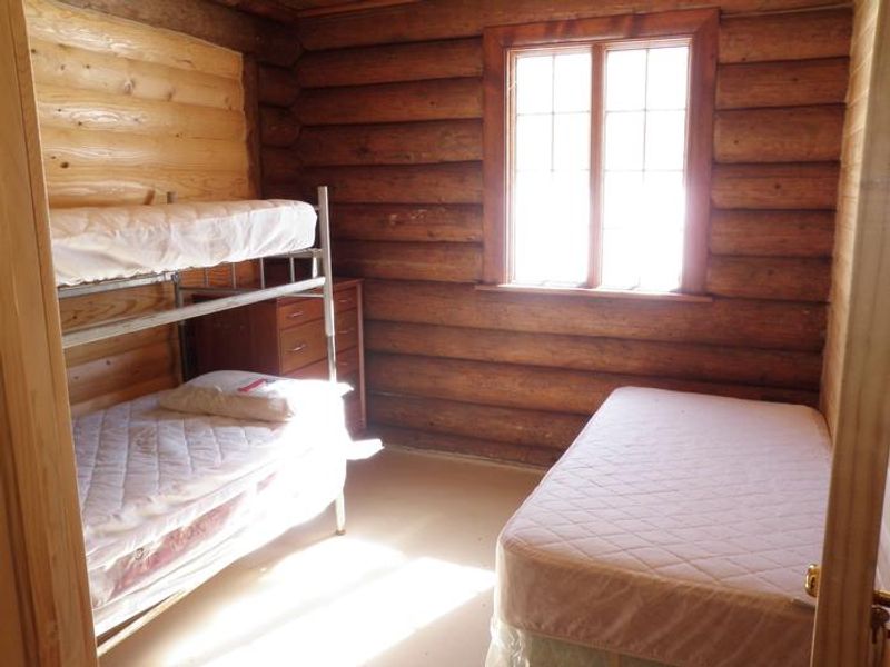 Lone Cone Cabin bedroom 