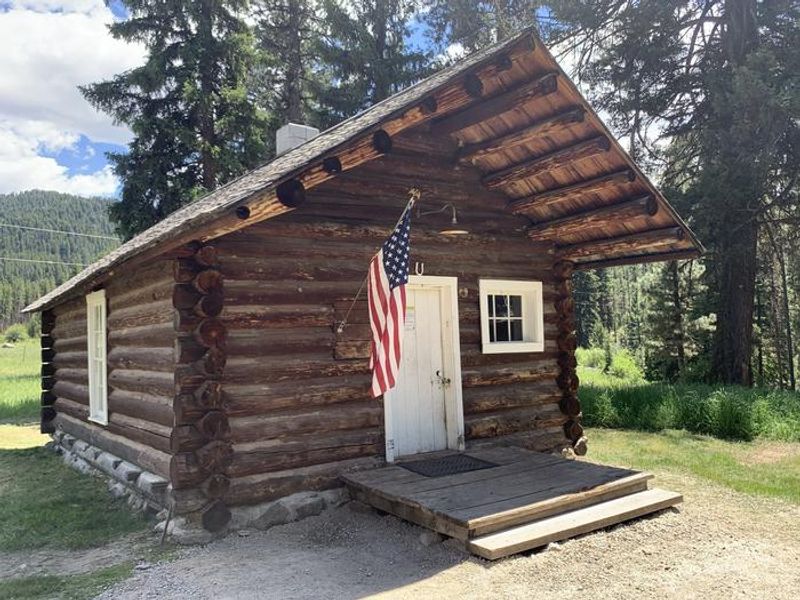 exterior of the East Fork Cabin