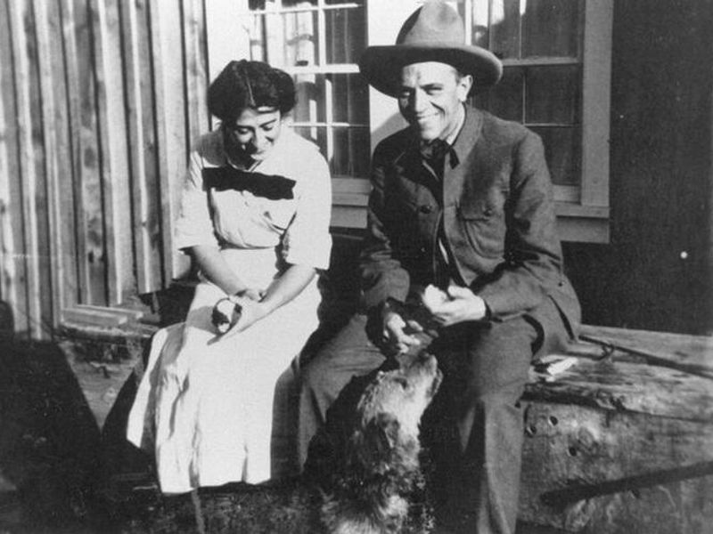 Estella and Aldo at mi casita