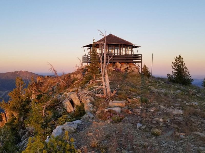 Tyee Lookout at dusk