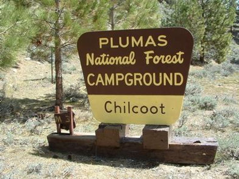 CHILCOOT FS Sign