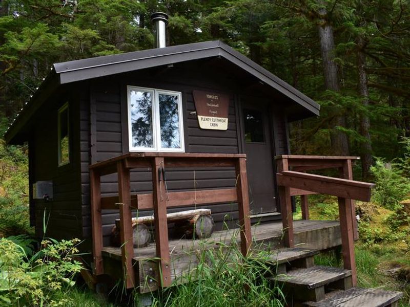 Plenty Cutthroat Cabin