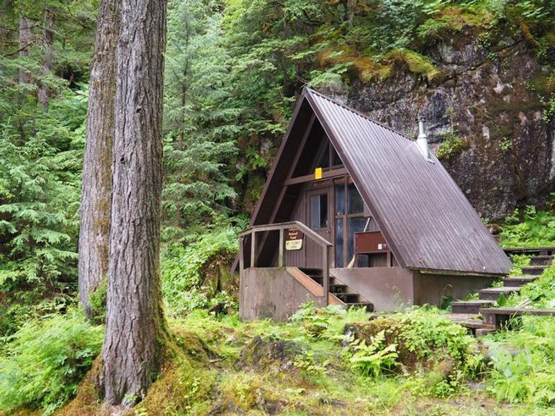 Mount Flemer Cabin exterior