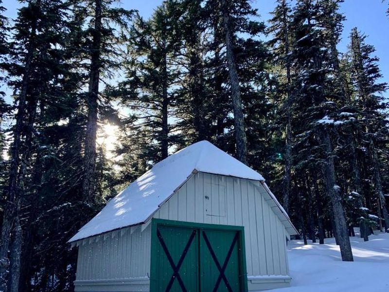 Storage Garage is visible, but not open to the public