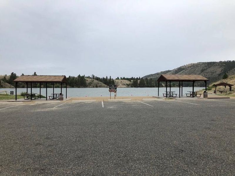 BLM White Sandy Campground beach area.