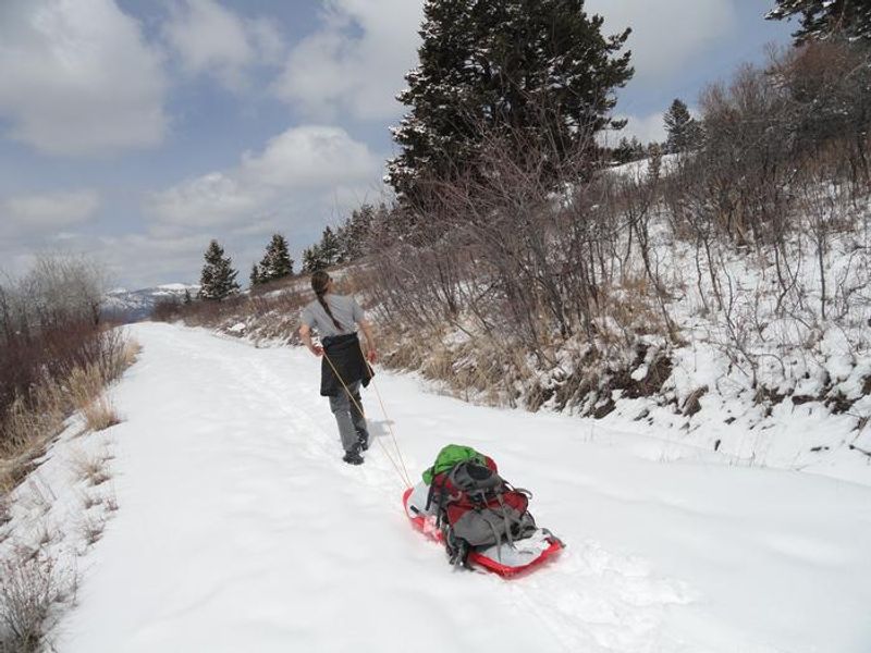 Early spring hike into Porcupine