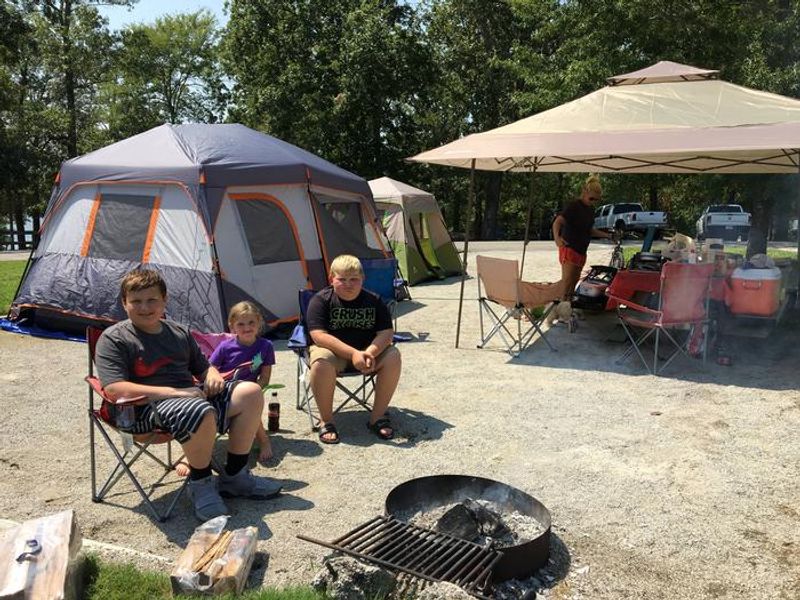 WILLOW GROVE CAMPGROUND