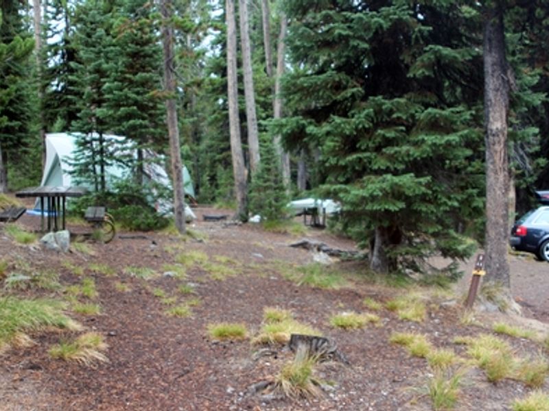 Lewis Lake Campground