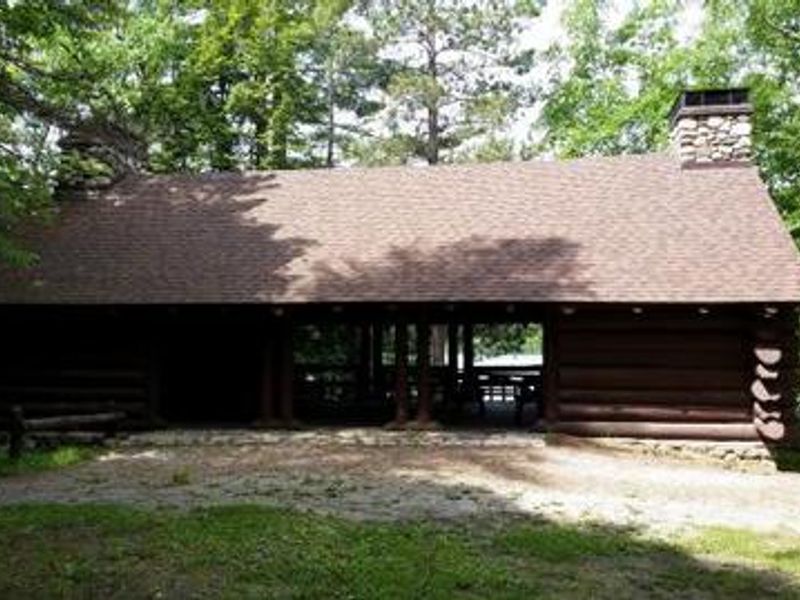 Franklin Lake Picnic Shelter