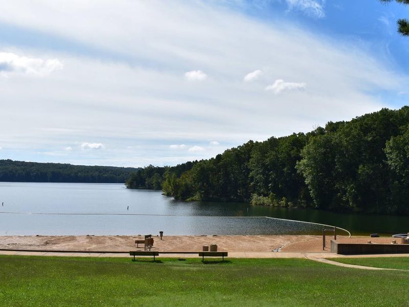Council Bluff Chapel Hill Beach