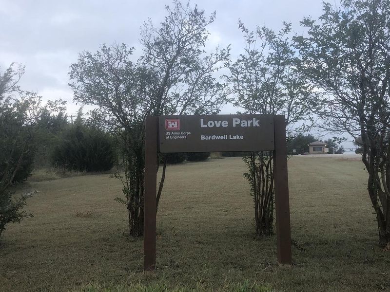 This is a boat ramp and bank fishing only park that is open from 6 am until 9 pm year round. 