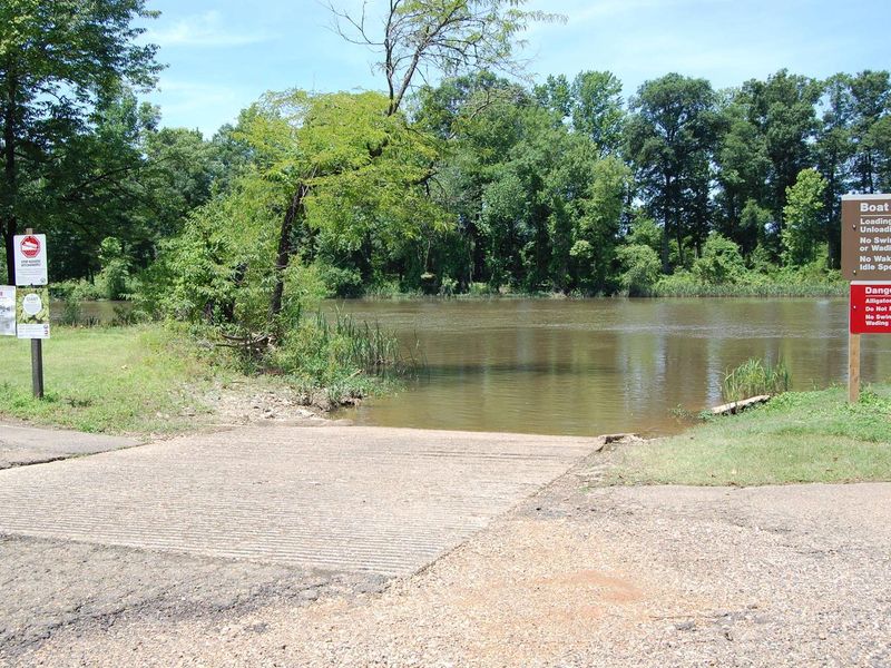 WHITE CLIFFS BOAT RAMP