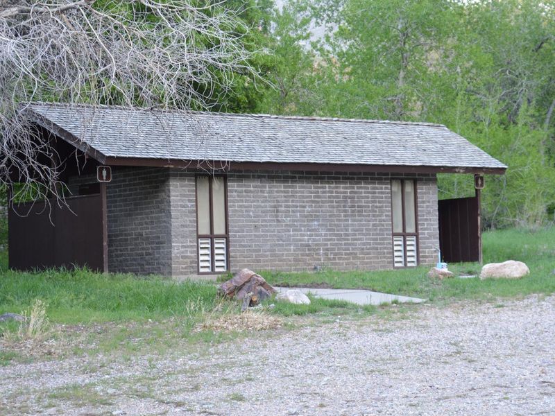 Flush Toilet (Seasonal) Group Site Area 