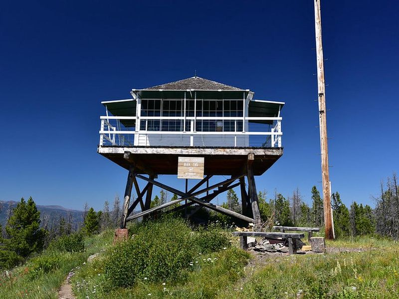 view of the lookout close