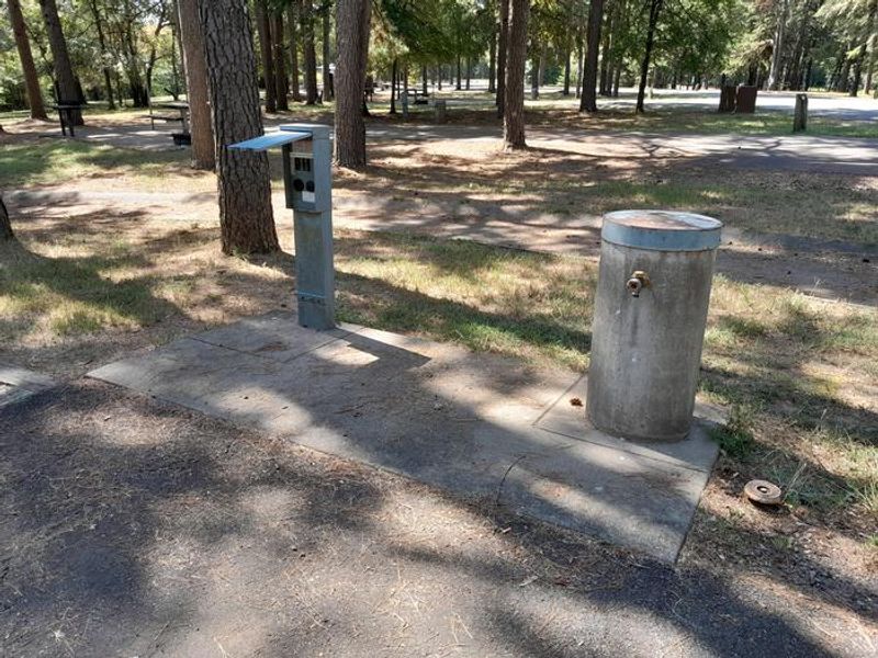 Standard campsite utilities, water and electric