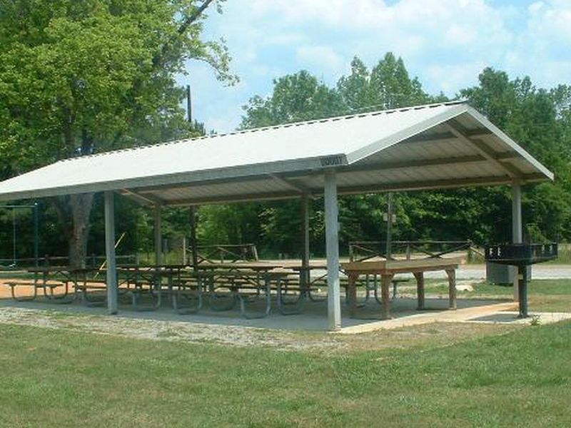 Lock 8 Shelter