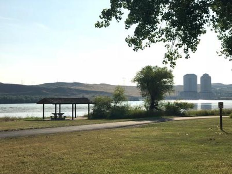 The nature trail surrounding the Campground provides excellent birding and views of the Missouri River.  