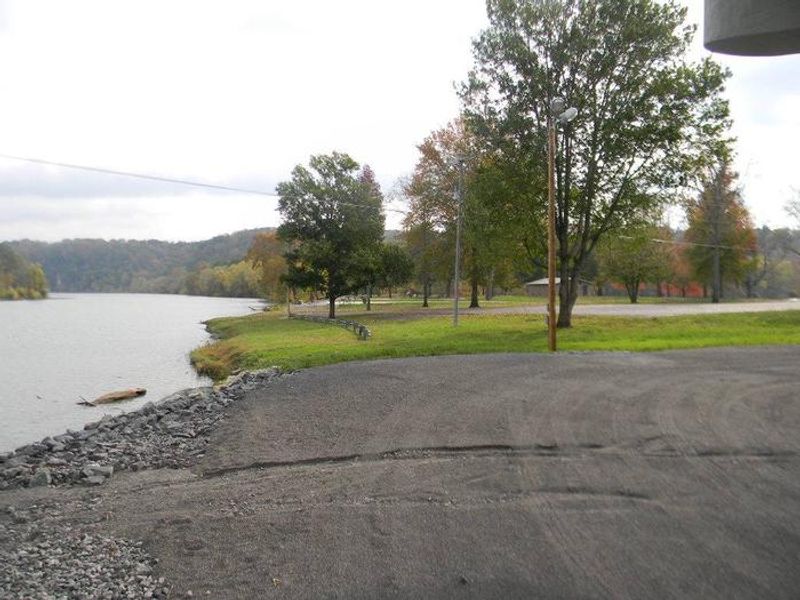 Harpeth River Bridge Campground