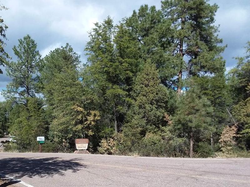 Houston Mesa entrance