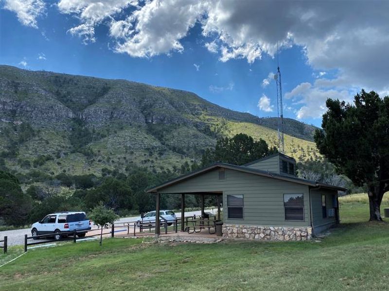 Dog Canyon ranger station and surrounding mountains