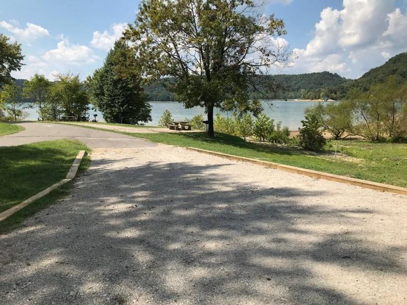 OBEY RIVER PARK LAKE VIEW