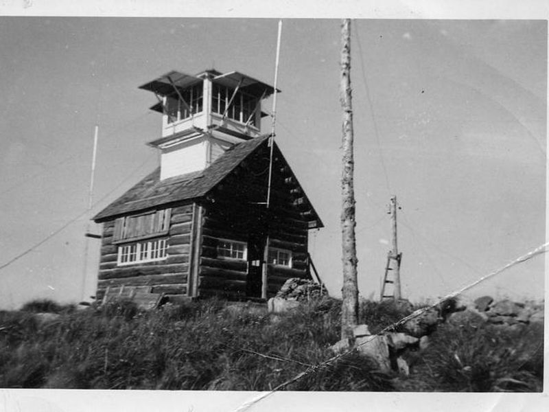 Original Mt. Baldy-Buckhorn Ridge Lookout in 1952