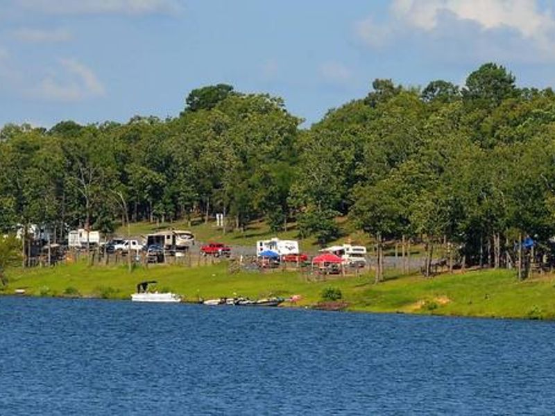 Bellah Mine Park Lake view