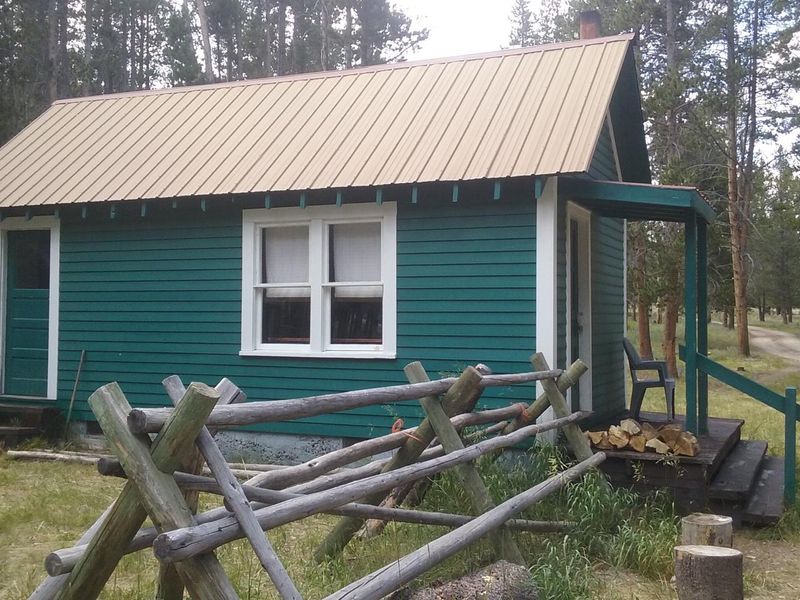 The Bloody Dick Cabin