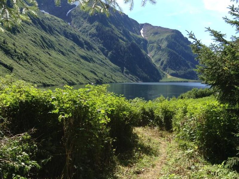 Plotnikof Lake Cabin