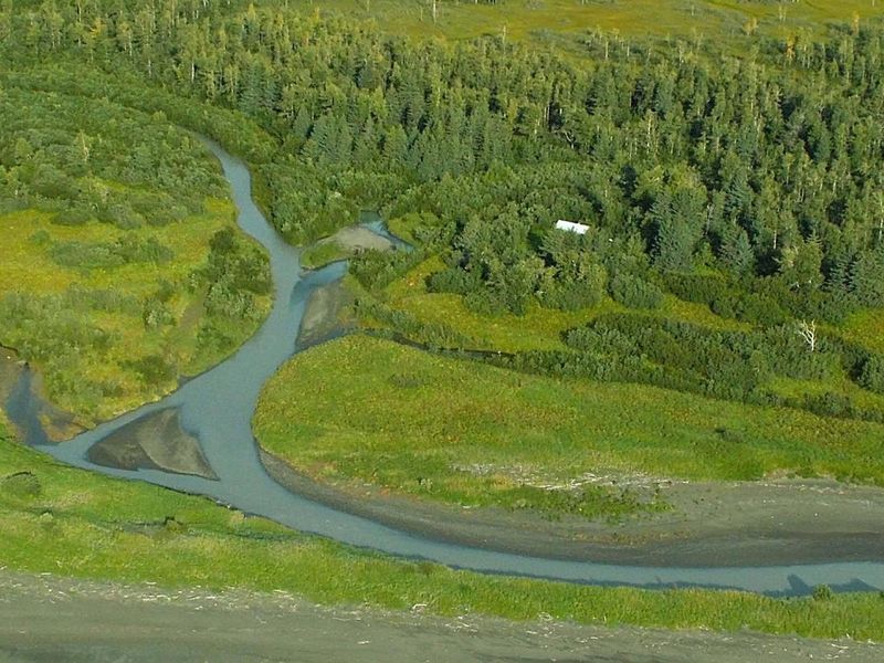 An aerial view of Esker Stream Cabin (Wrangell-St Elias)