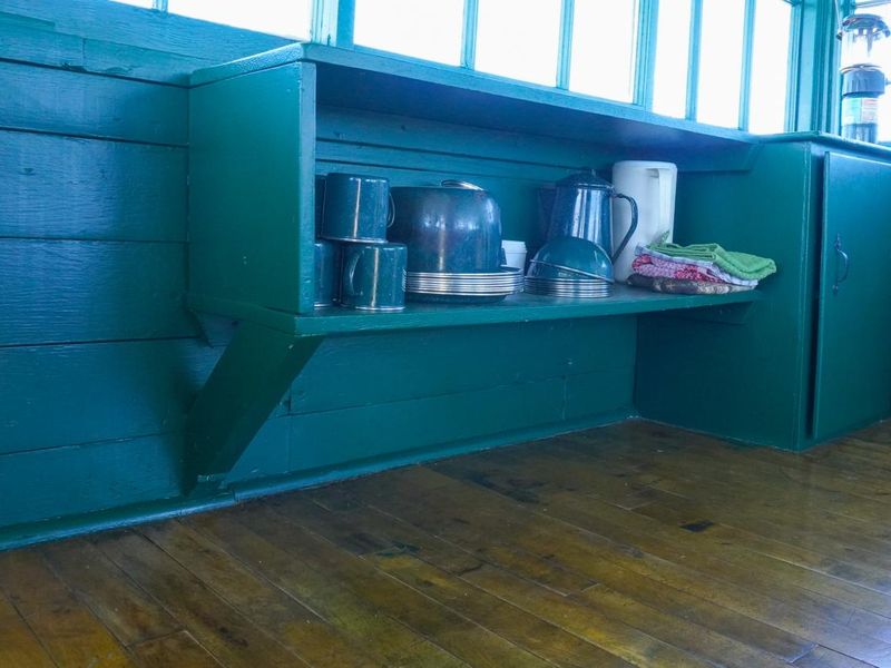 Pots and pans in lookout