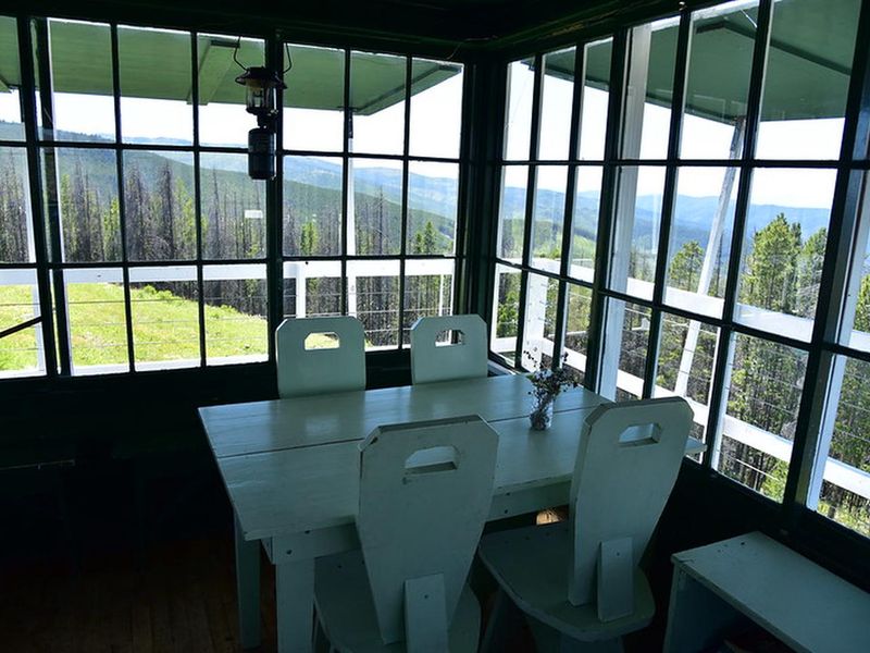dinning seating area inside lookout