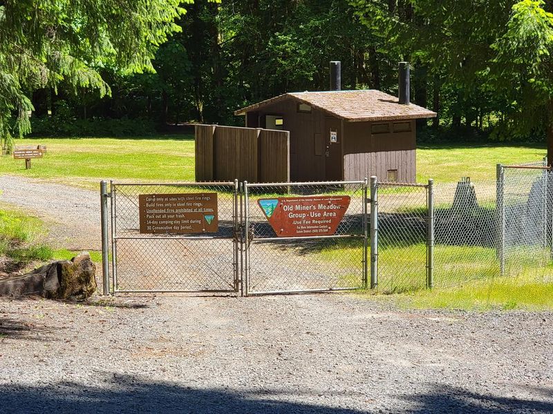 Old Miner's Meadow gate and driveway