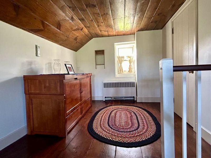 Queen Murphy Bed Available 