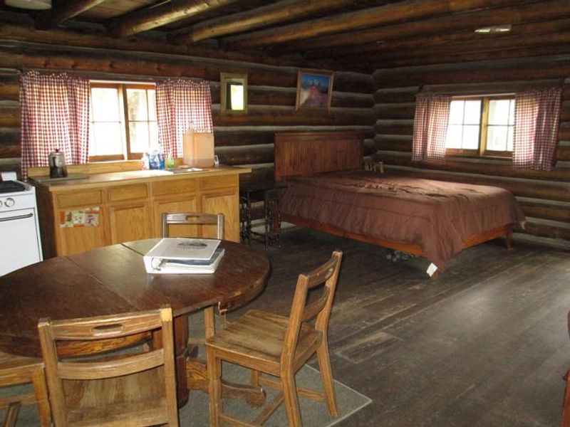 Stolle Cabin