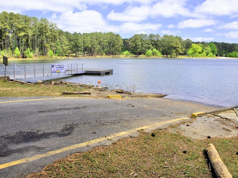Sweetwater Campground Boat Ramp and Courtesy Dock