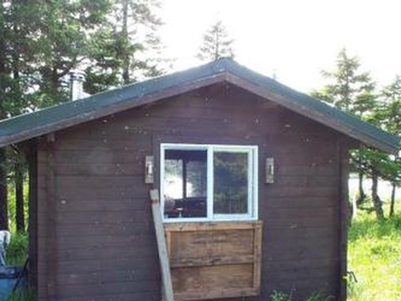 LOG JAM BAY CABIN
