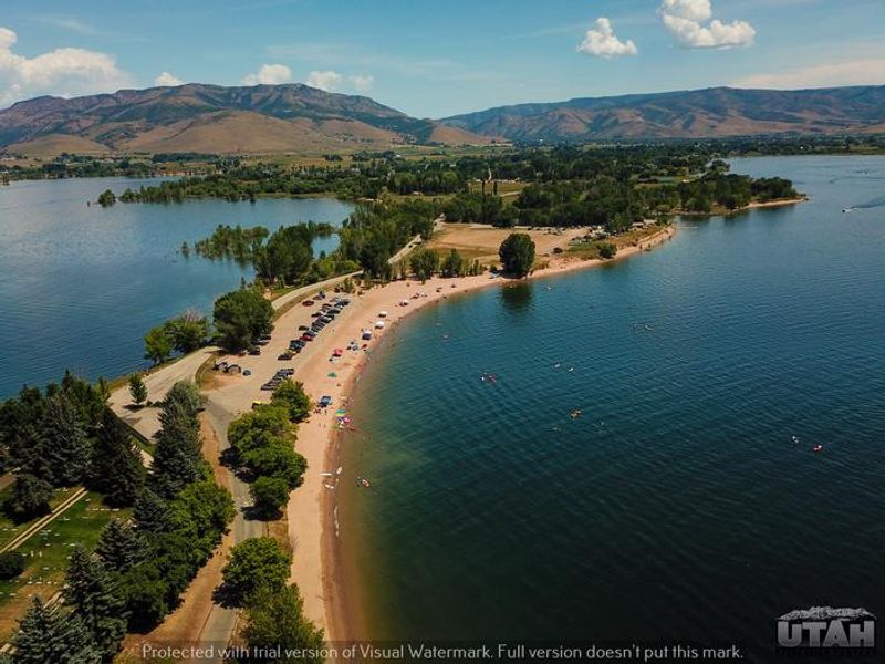 Cemetery Point Picnic Area