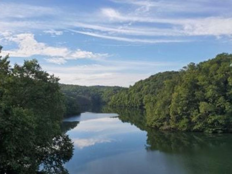 A beautiful overhead image of East Lynn Lake