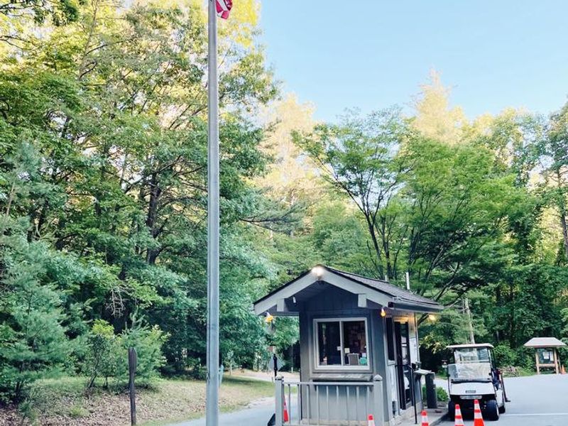 Lake Powhatan Gatehouse - check in with gatehouse staff to pay day use fees or when checking in for your reservation. Guests will grab their car tag, campground map and receive campground rules from a camp host before heading to their site.