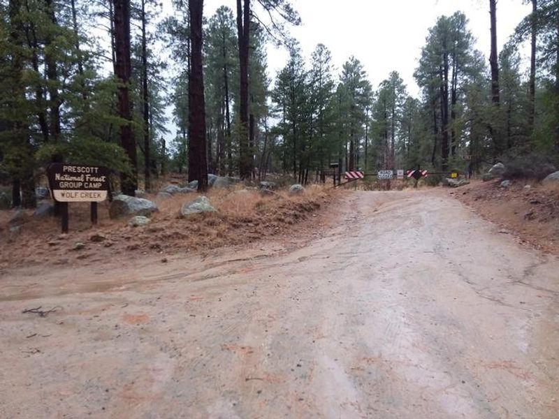 Upper Wolf Group Campsite Entrance